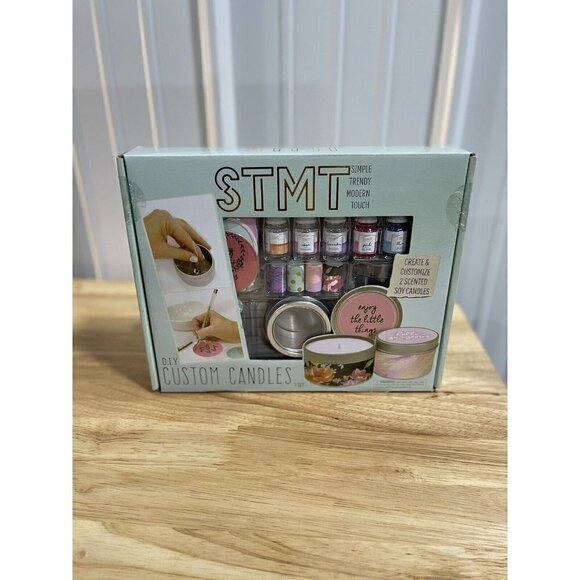 STMT DIY Custom, Create 2 Fragrant Candles Enjoy The Little Things - Picture 1 of 5